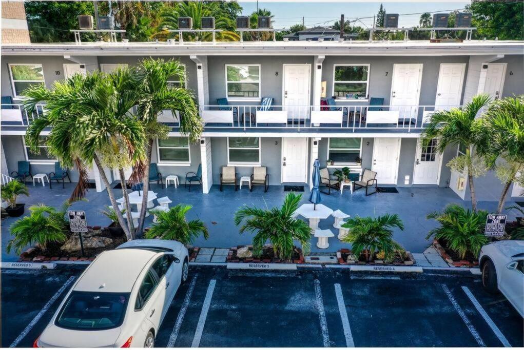 Sunset Beach Suites At Madeira Beach! Pet Friendly With Summer Breezes! - Suite 6 St. Pete Beach Esterno foto